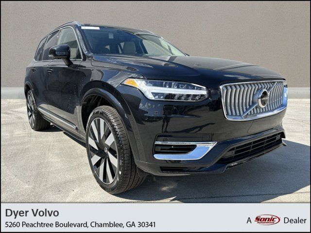 2025 Volvo XC90 Plug-In Hybrid Plus