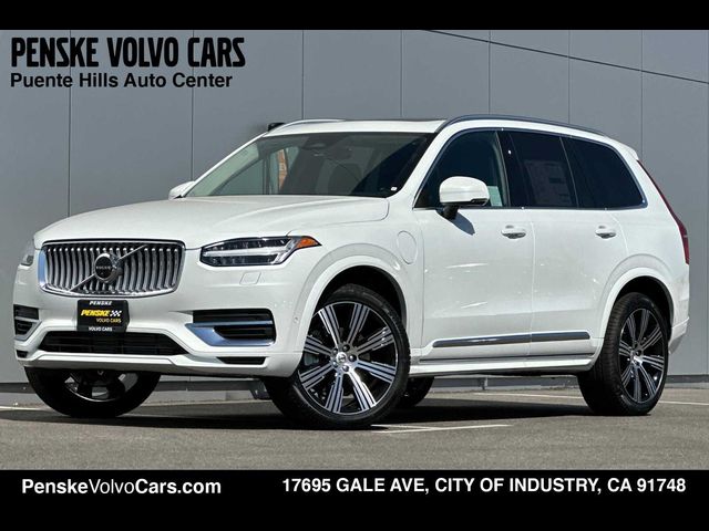 2025 Volvo XC90 Plug-In Hybrid Plus