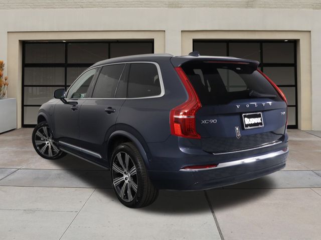 2025 Volvo XC90 Plug-In Hybrid Plus