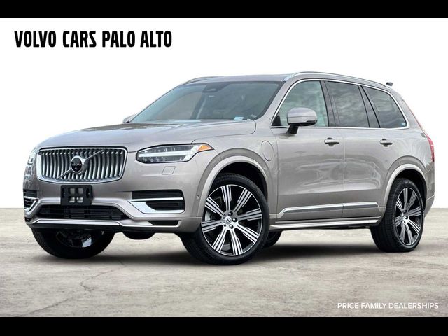 2025 Volvo XC90 Plug-In Hybrid Plus