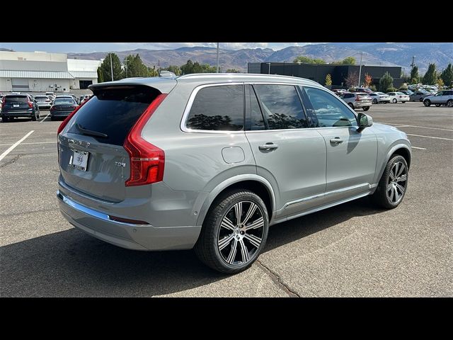 2025 Volvo XC90 Plug-In Hybrid Plus