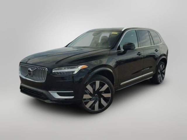 2025 Volvo XC90 Plug-In Hybrid Plus