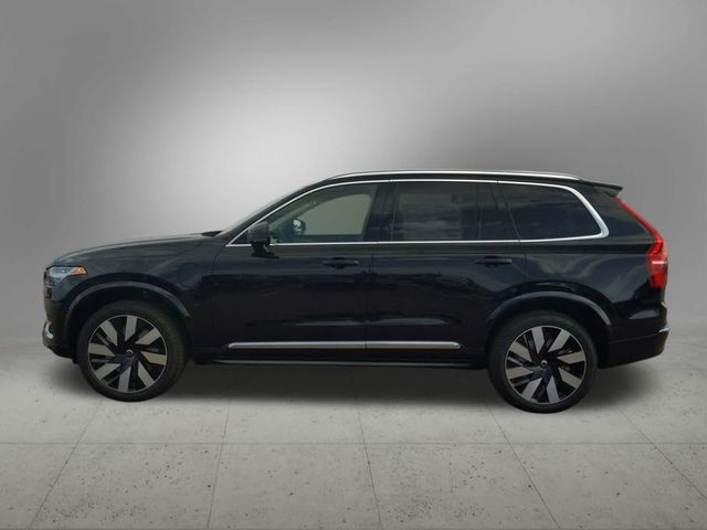 2025 Volvo XC90 Plug-In Hybrid Plus