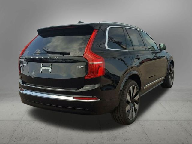 2025 Volvo XC90 Plug-In Hybrid Plus