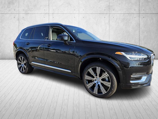 2025 Volvo XC90 Plug-In Hybrid Plus