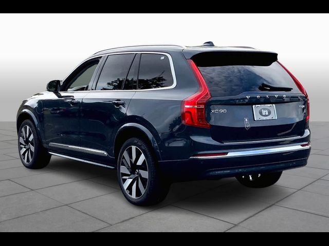 2025 Volvo XC90 Plug-In Hybrid Plus