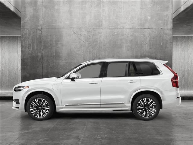 2025 Volvo XC90 Plug-In Hybrid Plus