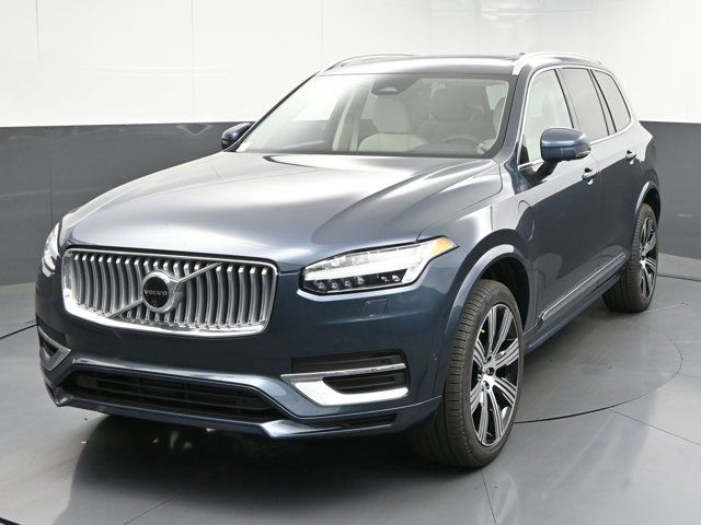 2025 Volvo XC90 Plug-In Hybrid Plus