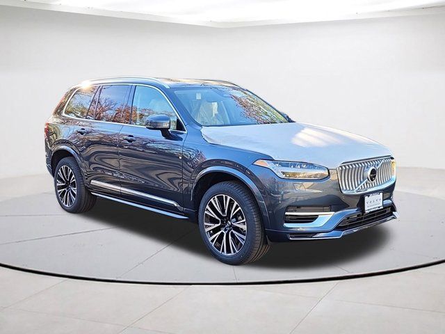 2025 Volvo XC90 Plug-In Hybrid Plus