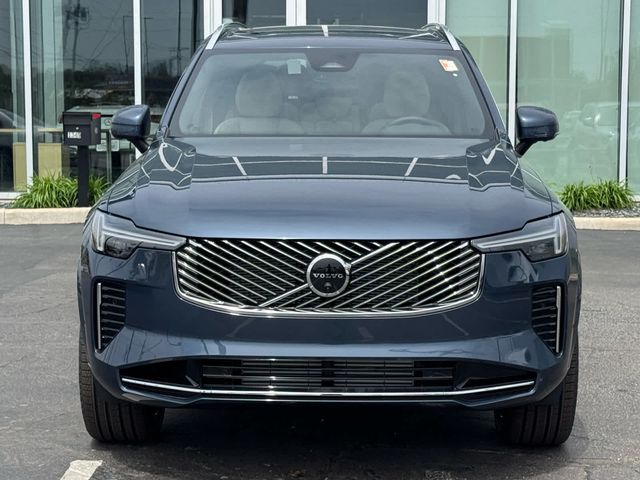 2025 Volvo XC90 Plug-In Hybrid Plus