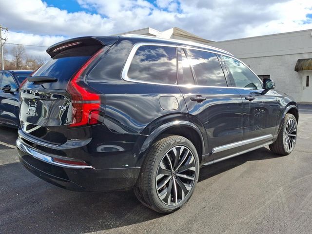 2025 Volvo XC90 Plug-In Hybrid Plus