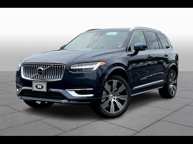 2025 Volvo XC90 Plug-In Hybrid Plus