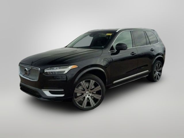 2025 Volvo XC90 Plug-In Hybrid Plus