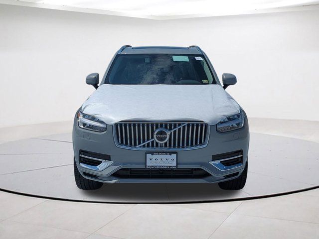 2025 Volvo XC90 Plug-In Hybrid Plus