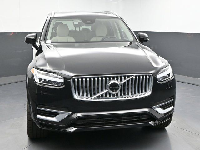 2025 Volvo XC90 Plug-In Hybrid Plus