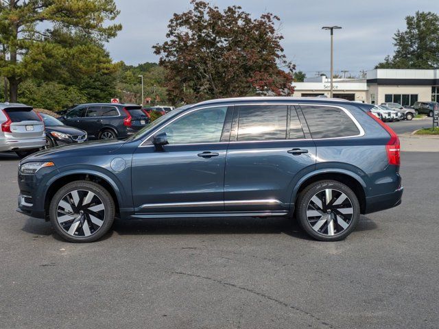 2025 Volvo XC90 Plug-In Hybrid Plus