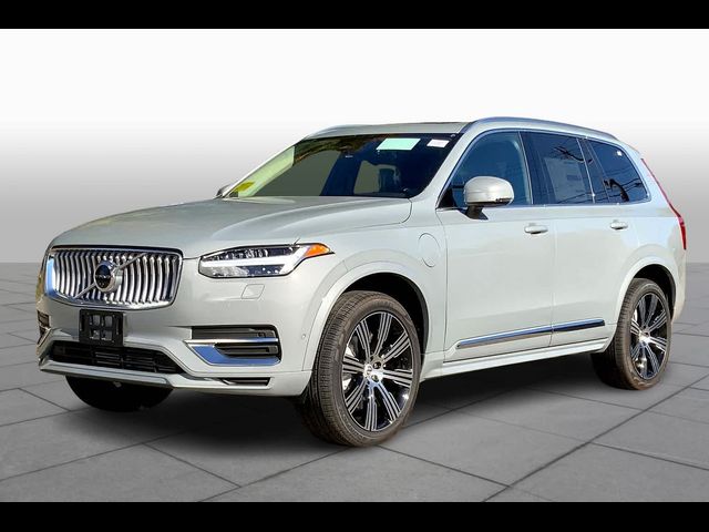 2025 Volvo XC90 Plug-In Hybrid Plus