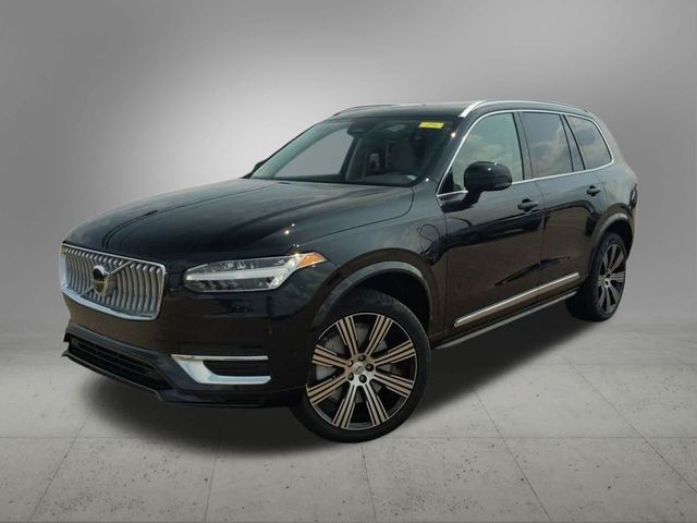 2025 Volvo XC90 Plug-In Hybrid Plus