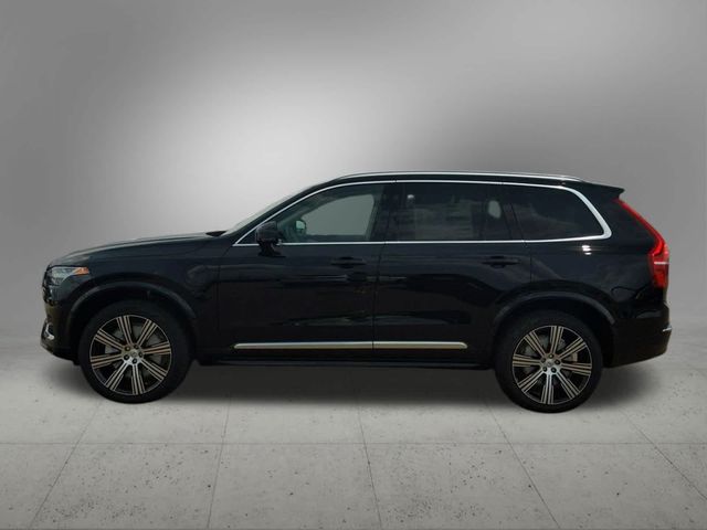 2025 Volvo XC90 Plug-In Hybrid Plus