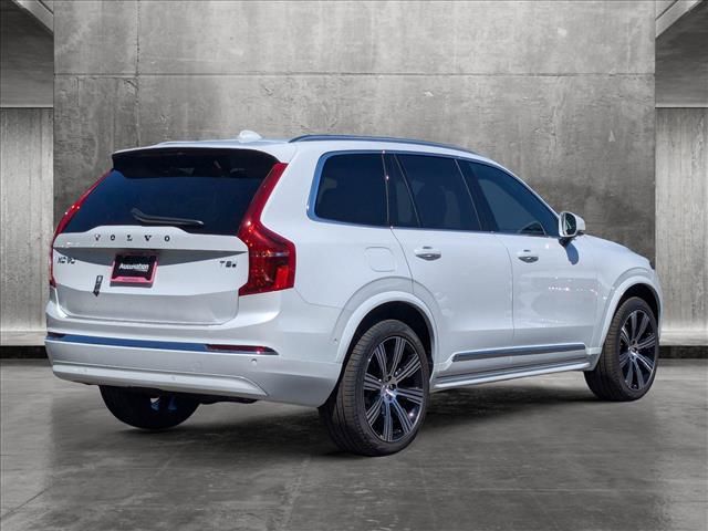 2025 Volvo XC90 Plug-In Hybrid Plus