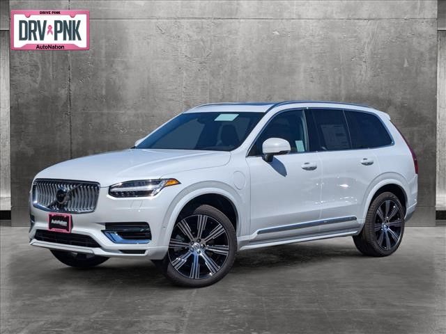 2025 Volvo XC90 Plug-In Hybrid Plus