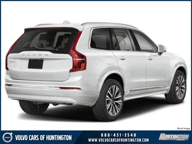 2025 Volvo XC90 Plug-In Hybrid Plus