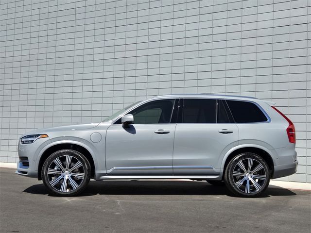 2025 Volvo XC90 Plug-In Hybrid Plus