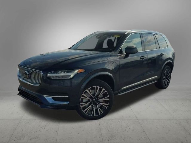 2025 Volvo XC90 Plug-In Hybrid Plus