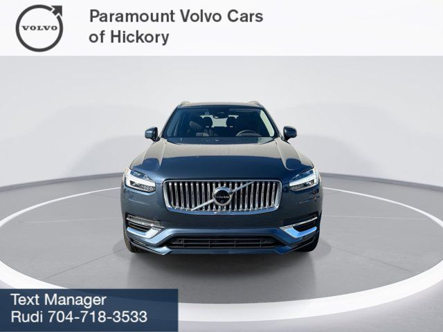 2025 Volvo XC90 Plug-In Hybrid Plus