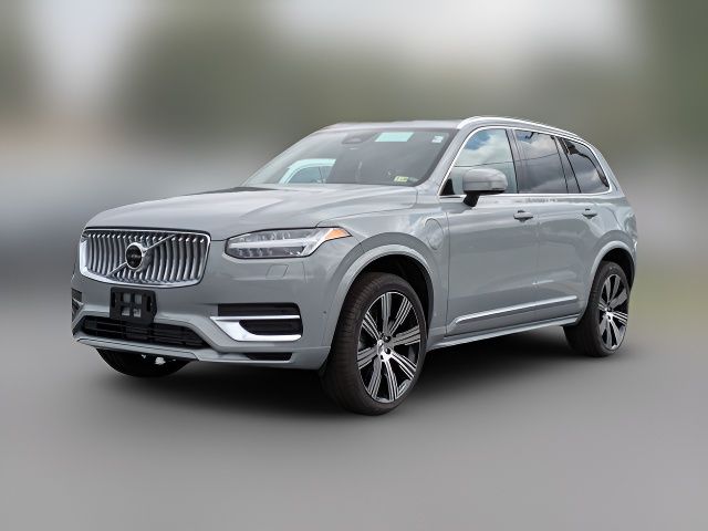 2025 Volvo XC90 Plug-In Hybrid Plus