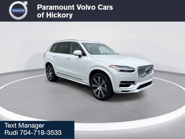 2025 Volvo XC90 Plug-In Hybrid Plus