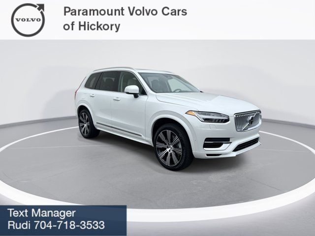 2025 Volvo XC90 Plug-In Hybrid Plus