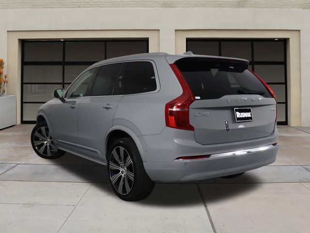 2025 Volvo XC90 Plug-In Hybrid Plus