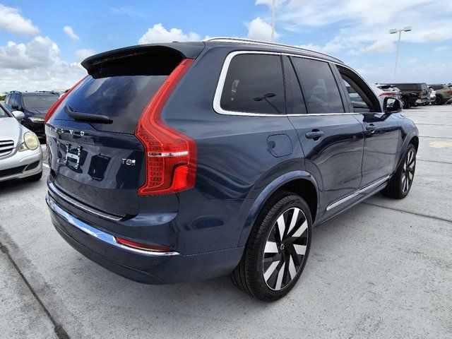 2025 Volvo XC90 Plug-In Hybrid Plus