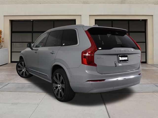 2025 Volvo XC90 Plug-In Hybrid Plus