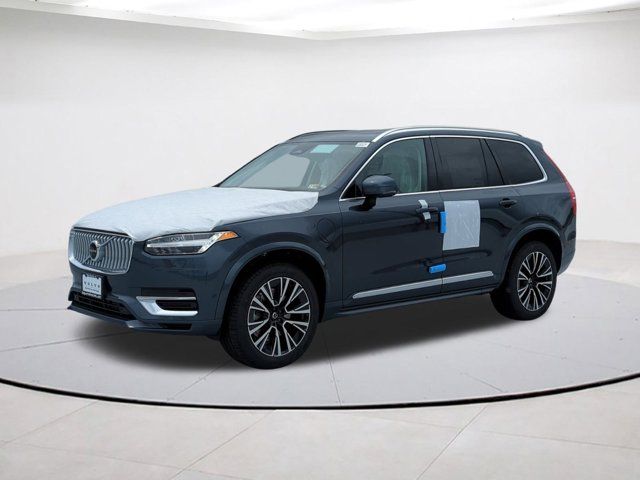 2025 Volvo XC90 Plug-In Hybrid Plus