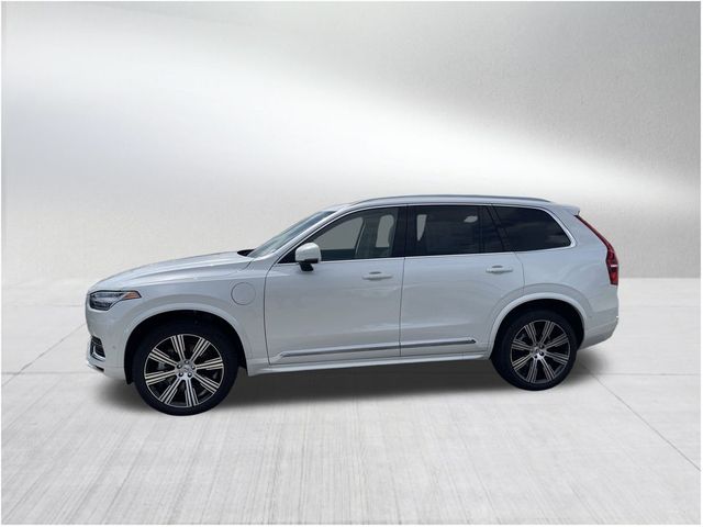 2025 Volvo XC90 Plug-In Hybrid Plus