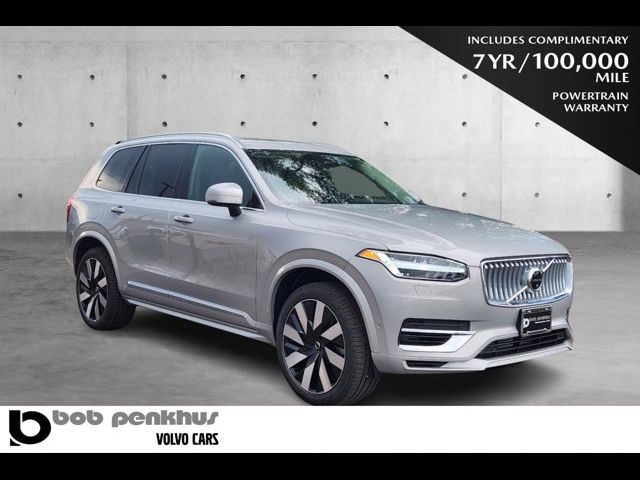 2025 Volvo XC90 Plug-In Hybrid Plus