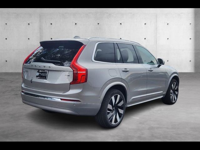 2025 Volvo XC90 Plug-In Hybrid Plus