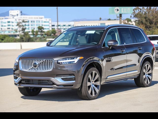 2025 Volvo XC90 Plug-In Hybrid Plus