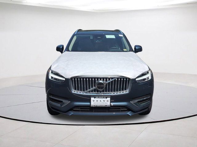 2025 Volvo XC90 Plug-In Hybrid Plus