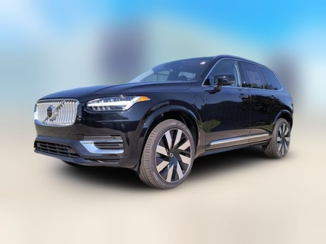 2025 Volvo XC90 Plug-In Hybrid Plus