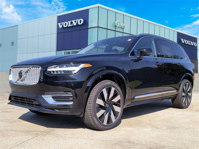 2025 Volvo XC90 Plug-In Hybrid Plus