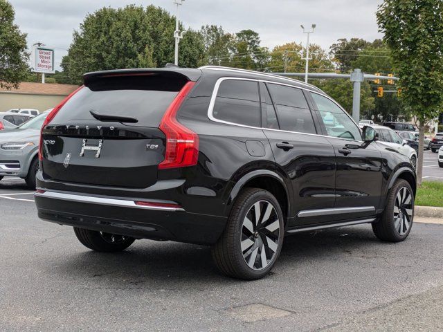 2025 Volvo XC90 Plug-In Hybrid Plus