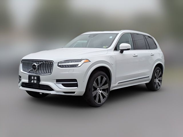 2025 Volvo XC90 Plug-In Hybrid Plus