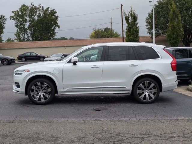 2025 Volvo XC90 Plug-In Hybrid Plus