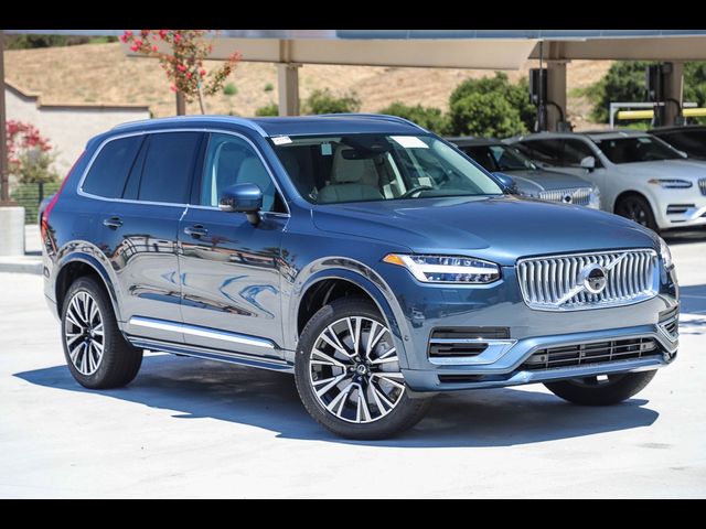 2025 Volvo XC90 Plug-In Hybrid Plus