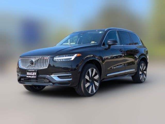 2025 Volvo XC90 Plug-In Hybrid Plus