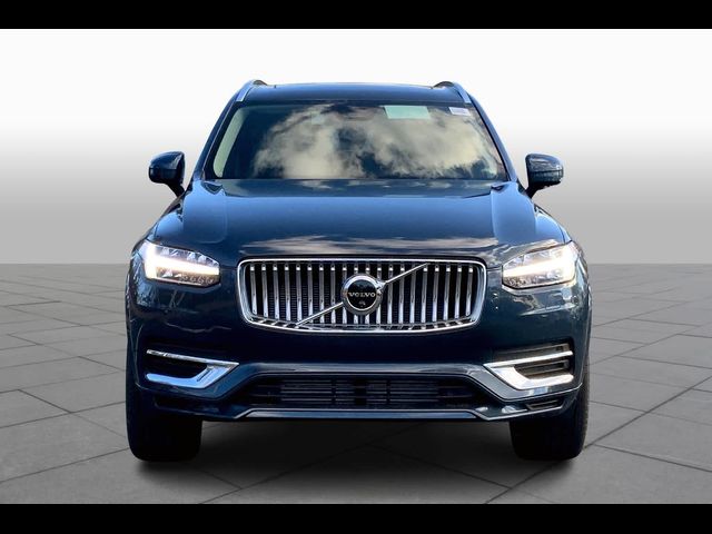 2025 Volvo XC90 Plug-In Hybrid Plus