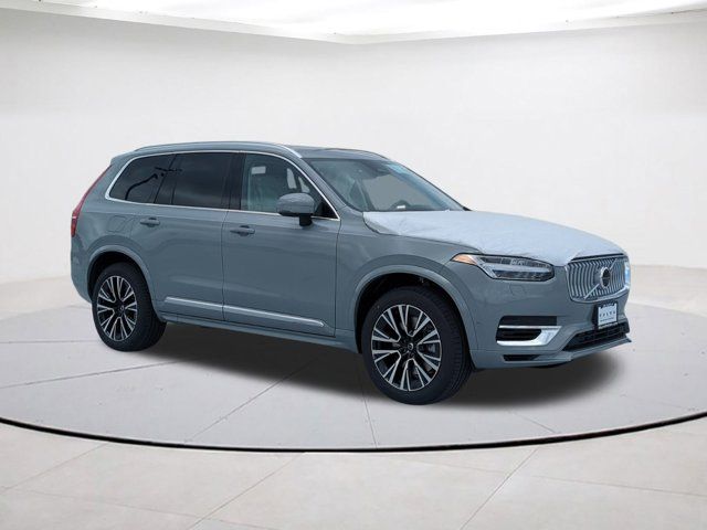 2025 Volvo XC90 Plug-In Hybrid Plus